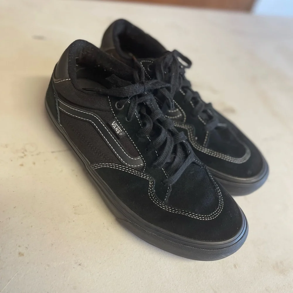 Men’s vans size 9.5 lightly worn